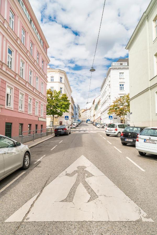 Micro Rooftop Penzing Viena Exterior foto